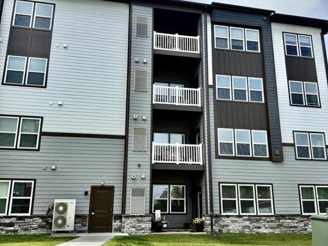 Condo for sale in Winchester