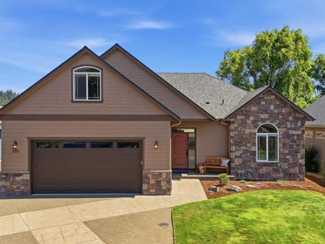 House for sale in Oregonia