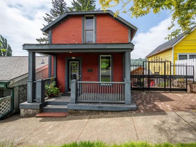 House for sale in Oregonia