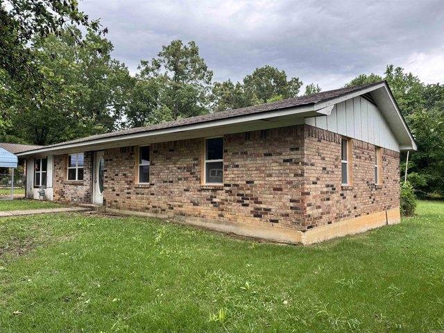 House for sale in Ark