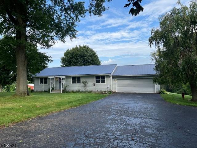 House for rent in Annandale, New Jersey