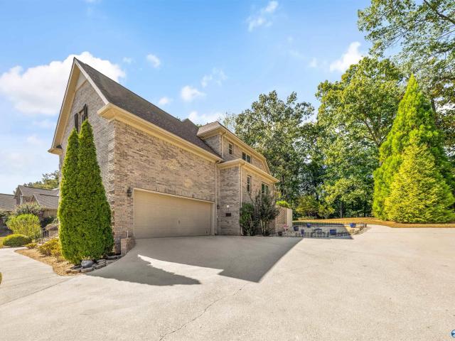 House for sale in New Market, Madison County
