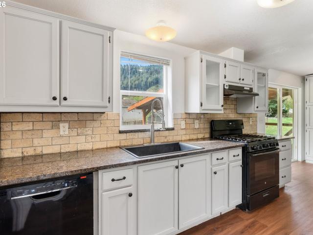 House for sale in Carson, Washington