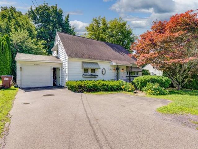 House for sale in Ward 2, Gloversville