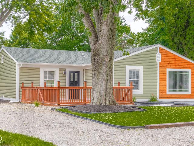 House for sale in Hope, Indiana
