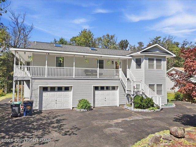 House for sale in Cresco, Pennsylvania