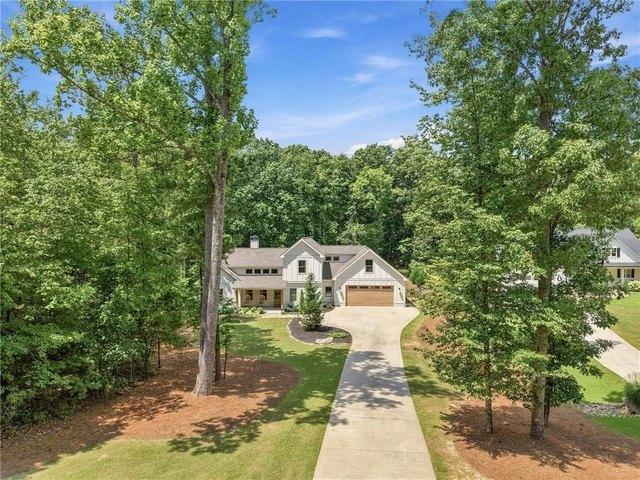 House for sale in Ball Ground, Georgia
