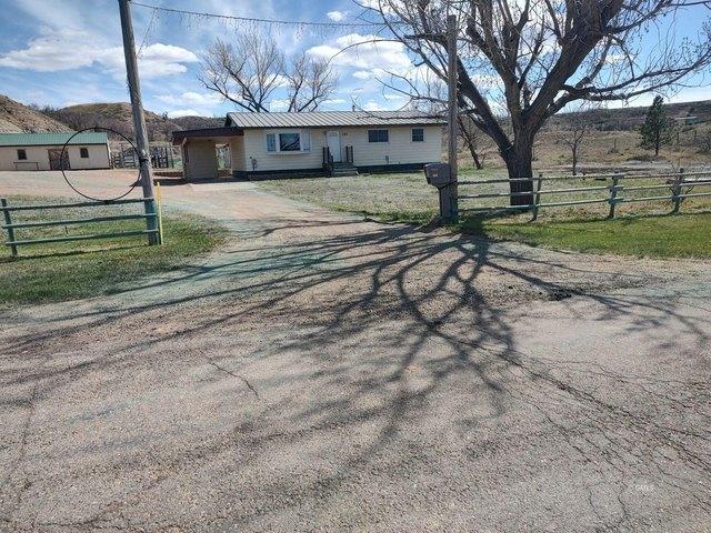 House for sale in Glendive, Montana