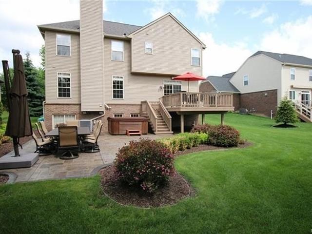 House for sale in South Lyon, Michigan