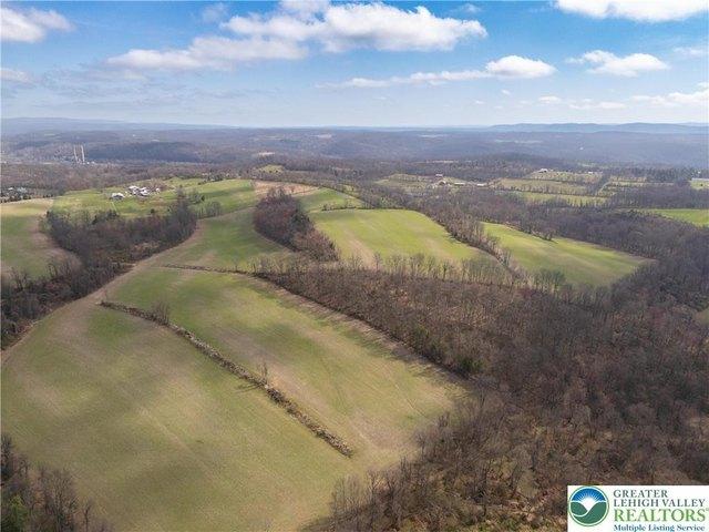 Farm for sale in Mount Bethel, Pennsylvania