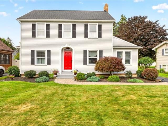 House for sale in Oak Hill, New York
