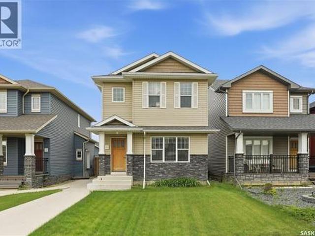 House for sale in Saskatoon, Saskatchewan