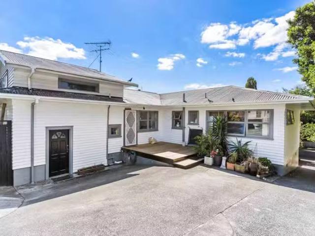 House for sale in Howick