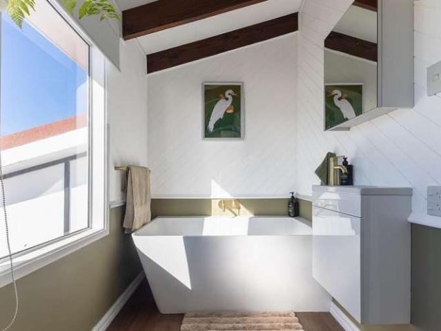 House for sale in Waikanae Beach, Wellington