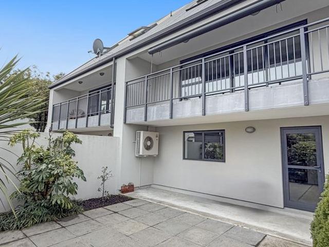 House for rent in Heathcote, Canterbury