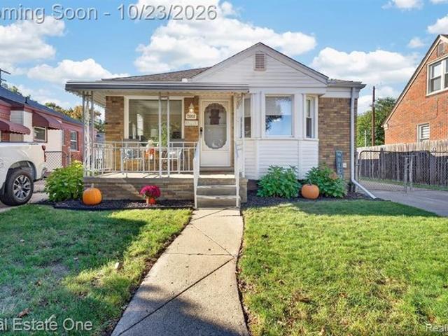 House for sale in Lincoln Park Manor Subdivision Number 3, Allen Park