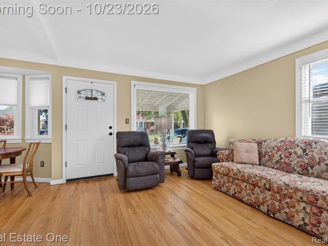 House for sale in Lincoln Park Manor Subdivision Number 3, Allen Park