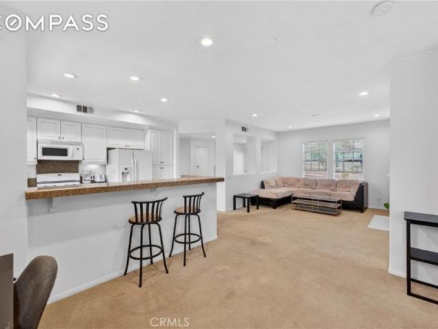 Condo for sale in Tustin, California