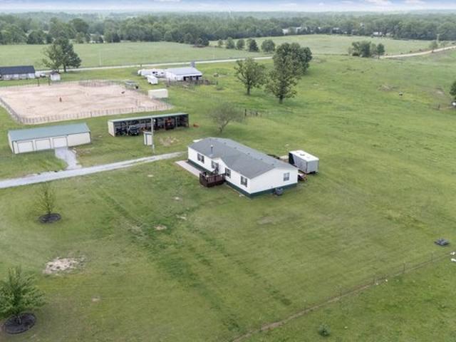 House for sale in Wyandotte, Oklahoma