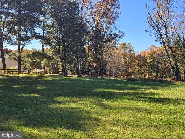 Land for sale in Gaithersburg, Maryland