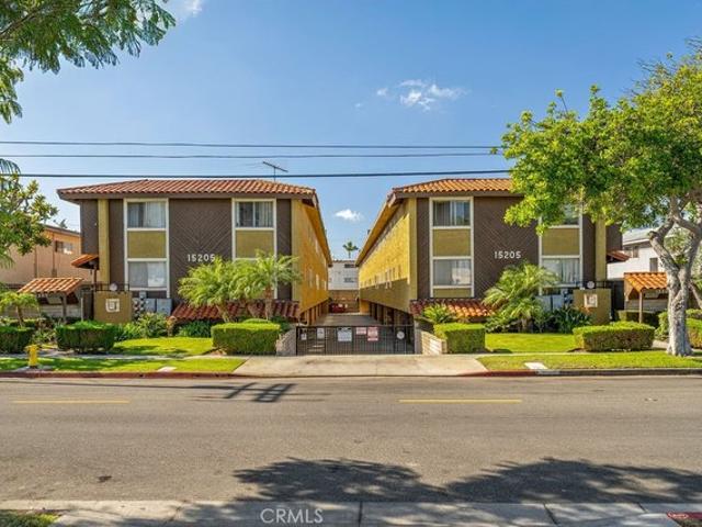 Condo for sale in Gardena, California