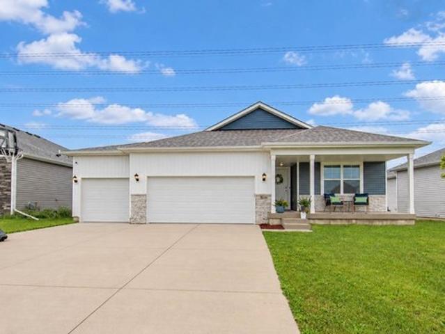 House for sale in Urbandale, Iowa