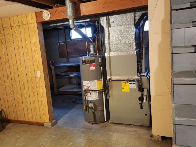 House for sale in Grinnell, Poweshiek County