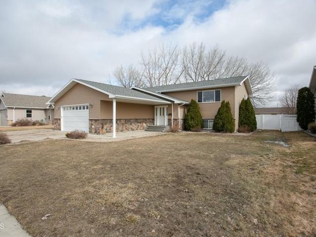 House for sale in Williston, North Dakota