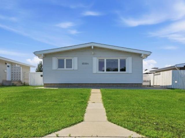 House for sale in Wedgewood, Alberta