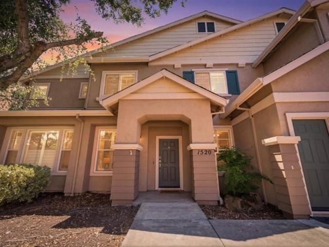 Townhouse for sale in San Ramon, California