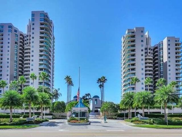 Condo for sale in Clearwater, Florida