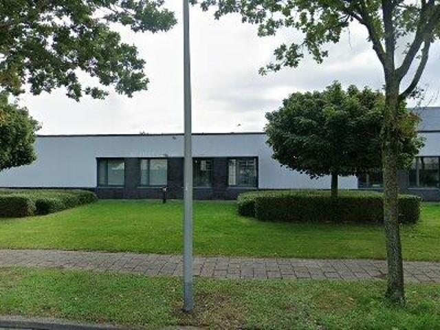 Bedrijfspand te huur in Maastricht-Zuidoost, Maastricht