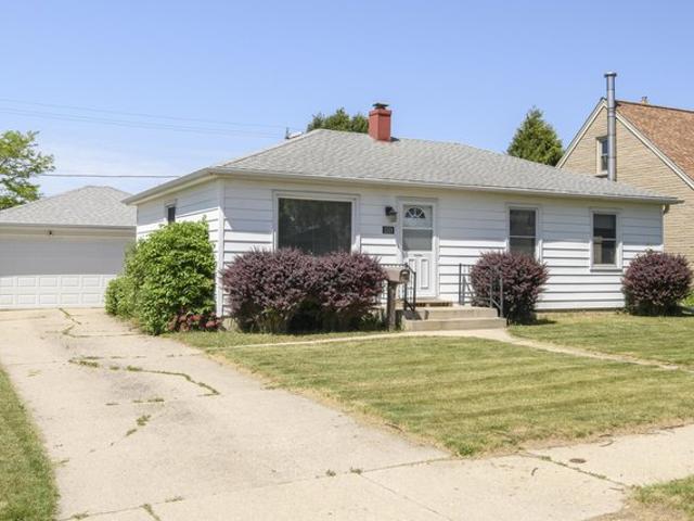 House for sale in South Milwaukee, Wisconsin