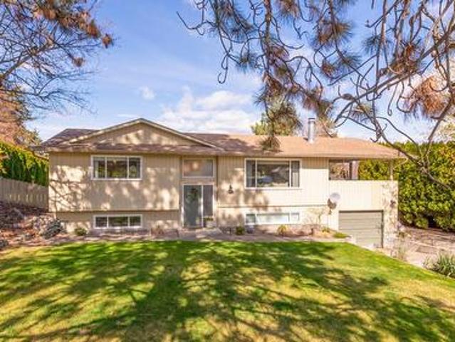 House for sale in Winfield, British Columbia