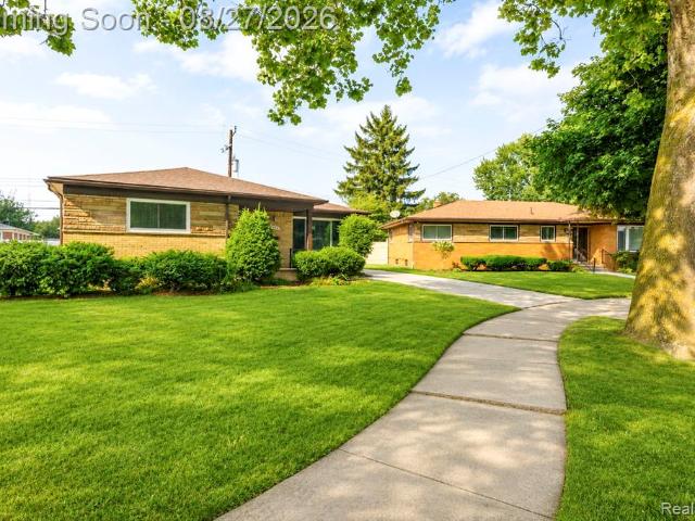 House for sale in Oak Park, Michigan