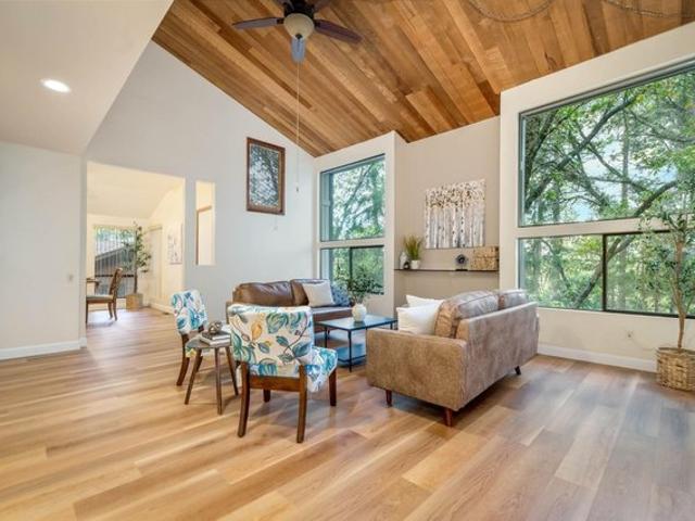 House for sale in Grass Valley, California