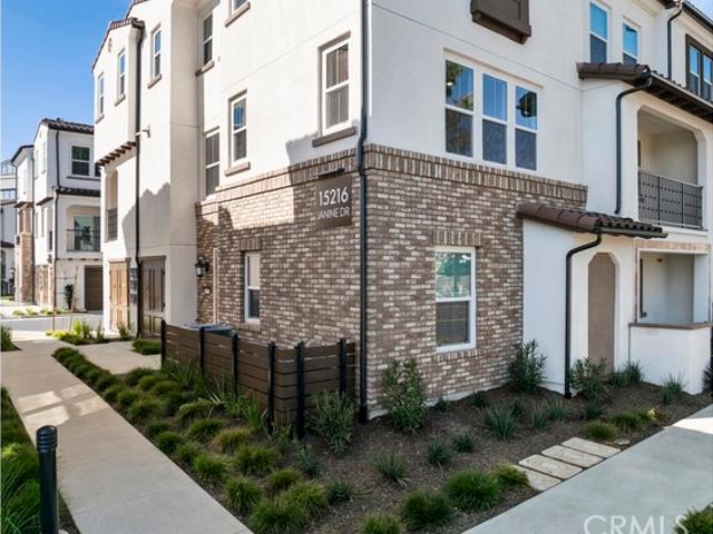 Townhouse for sale in Whittier
