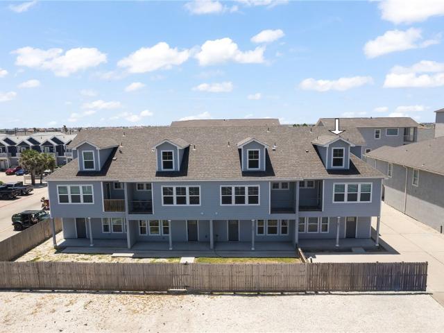 Townhouse for sale in Corpus Christi