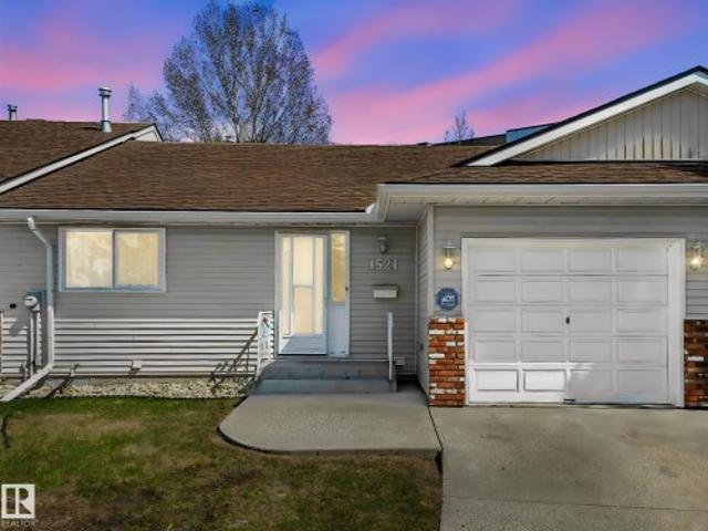 Townhouse for sale in Wedgewood, Alberta