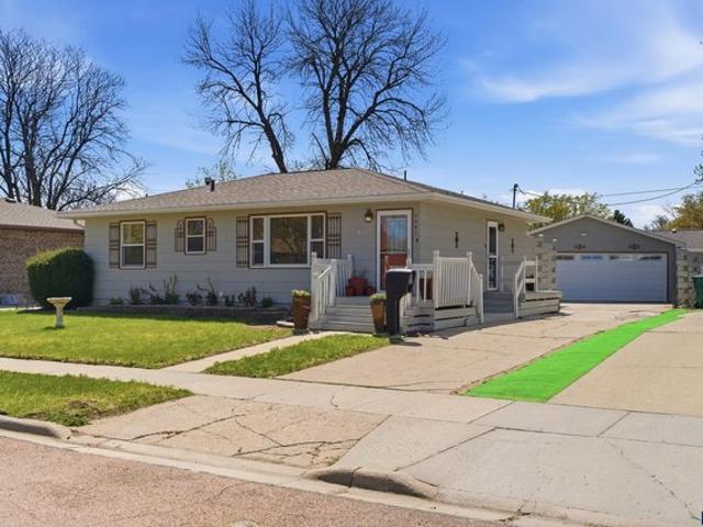 House for sale in Mitchell, South Dakota