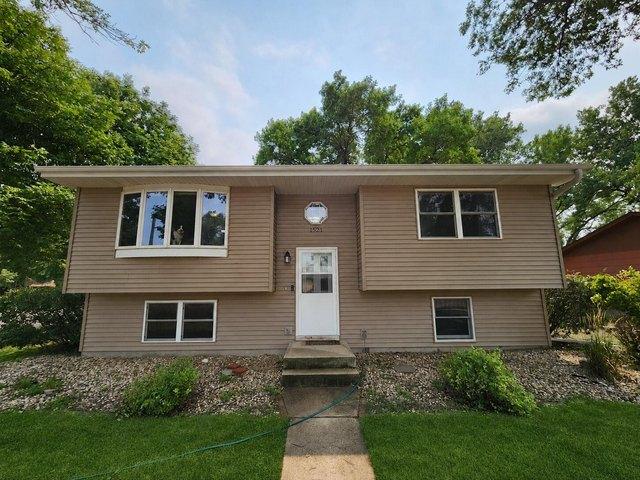 House for sale in Mitchell, Davison County