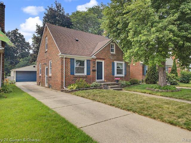 House for sale in Dearborn Heights, Michigan