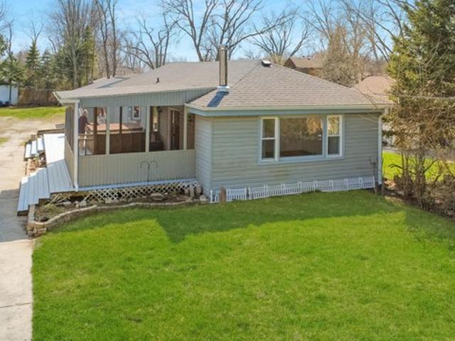 House for sale in Twin Lakes, Wisconsin