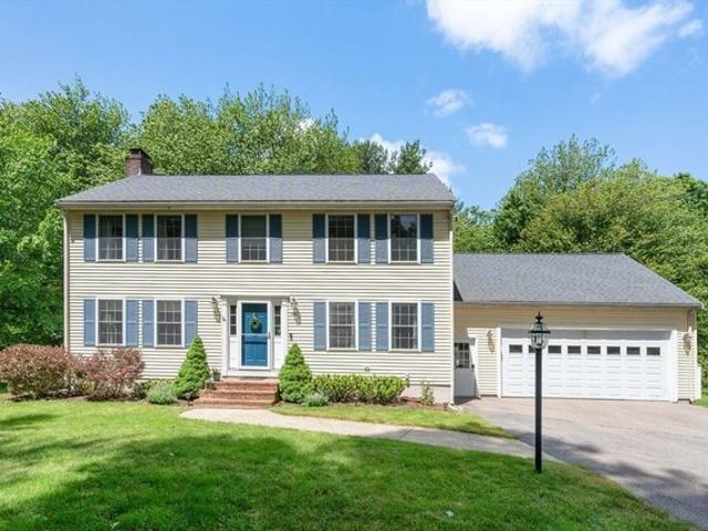 House for sale in Walpole, Massachusetts