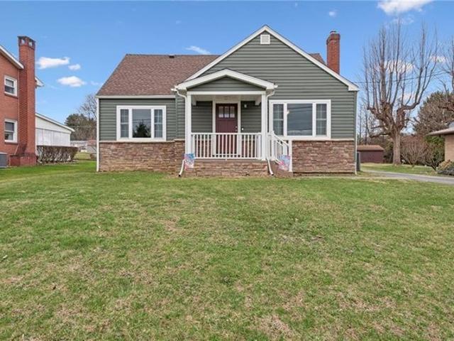 House for sale in Latrobe, Pennsylvania