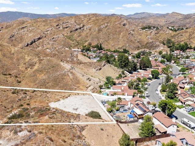 Land for sale in Canyon Country, California
