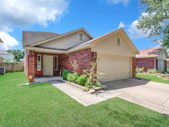 House for sale in Sterling Green South, Channelview