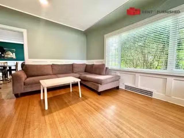 House for rent in New Westminster, British Columbia