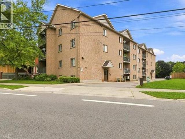 Condo for sale in Kitchener, Ontario