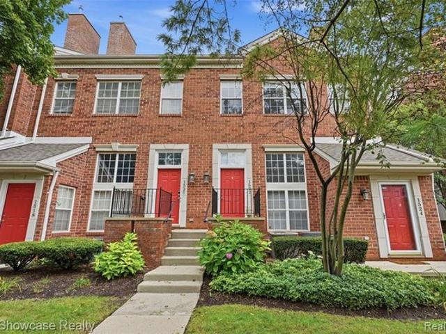 Condo for sale in Royal Oak, Michigan